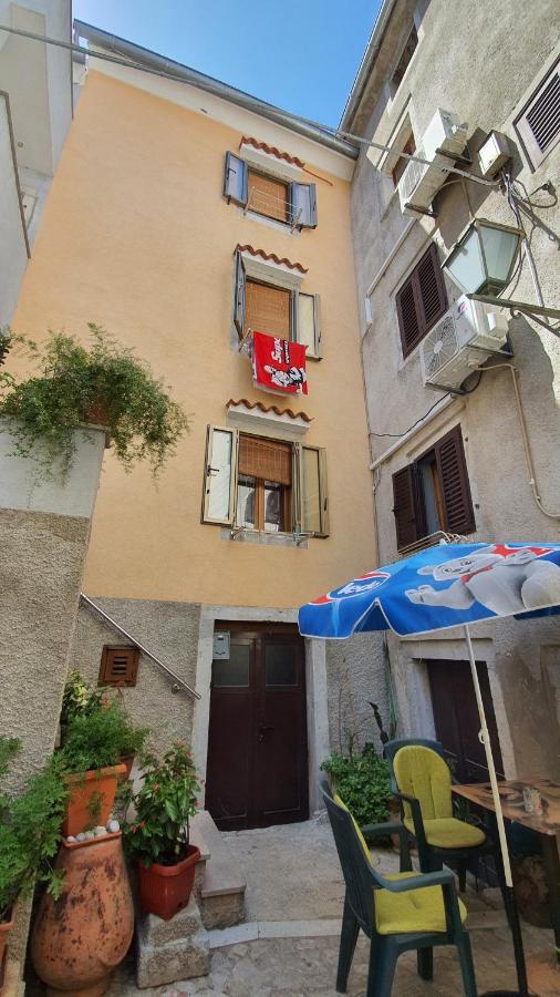 קרס Franceska Apartmani מראה חיצוני תמונה