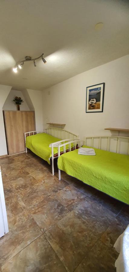 קרס Franceska Apartmani מראה חיצוני תמונה